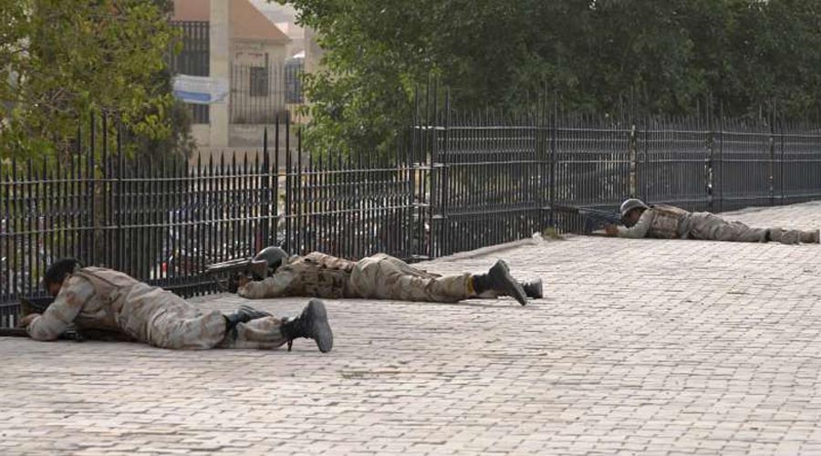 Several soldiers killed by gunmen in southwestern Pakistan