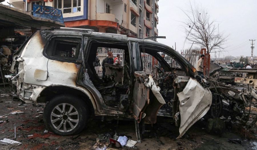 Kabul car bombing kills four doctors