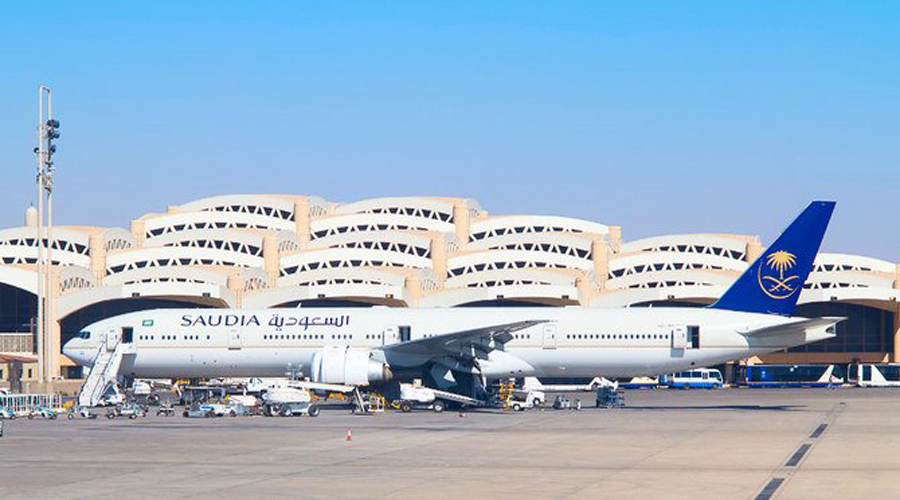 Saudi Arabia suspends international flights over Covid-19 fears