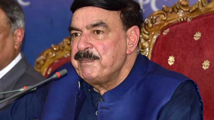 If Nawaz Sharif wants to come we are ready to issue passport :says Sheikh Rasheed