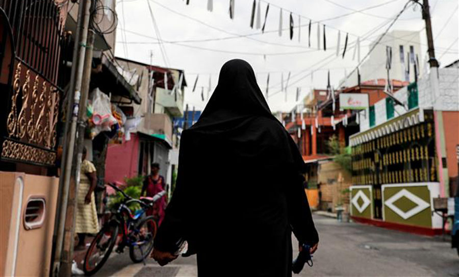 Sri Lanka cabinet approves proposed ban on burqas in public