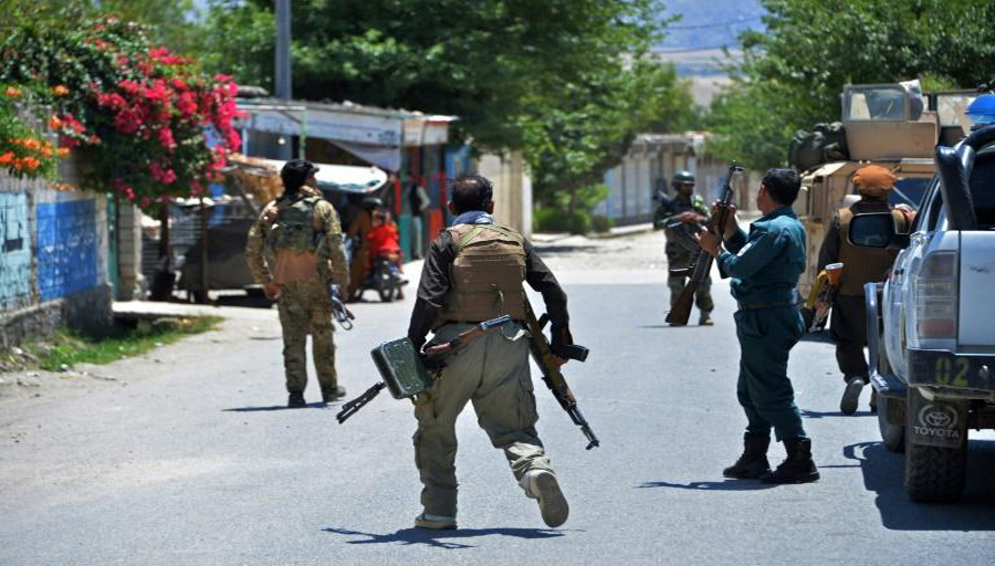 Fierce Clashes between Taliban and Afghan forces to take over provincial's capitals