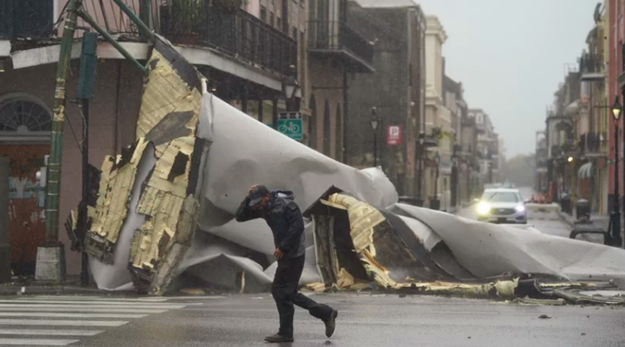 Tropical Storm Ida slams Louisiana as New Orleans loses power