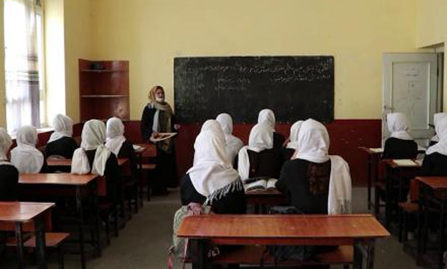 Girls Attend Schools in Kunduz, Balkh, Sar-e-Pul