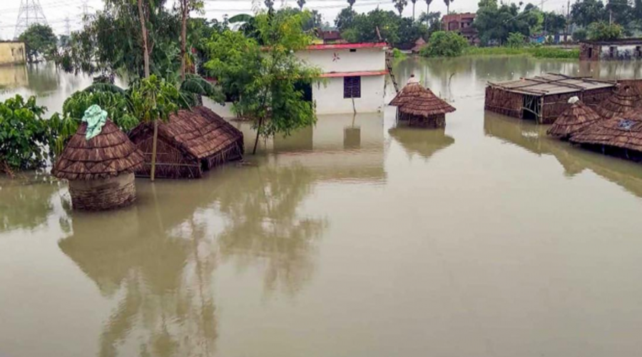 Bihar: flood situation worsens in Kishan Ganj