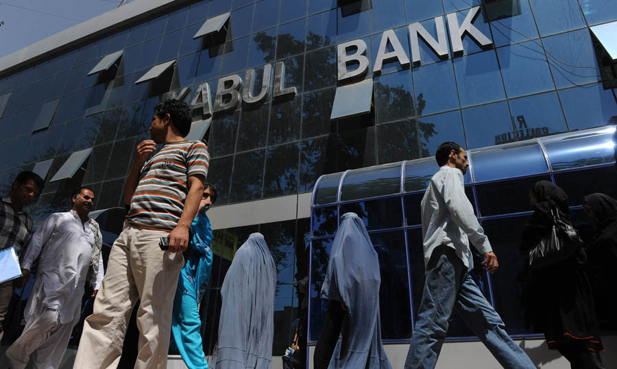 Kabul Banks lost credibility, public starts to keep money at home