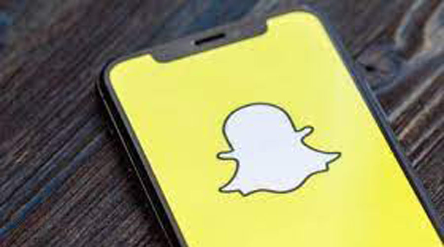 Two Saudi snapchatters women fined 4 lakh riyals