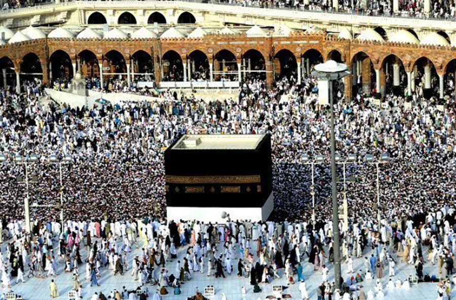 Saudi Arabia arrests 300 pilgrims without permits