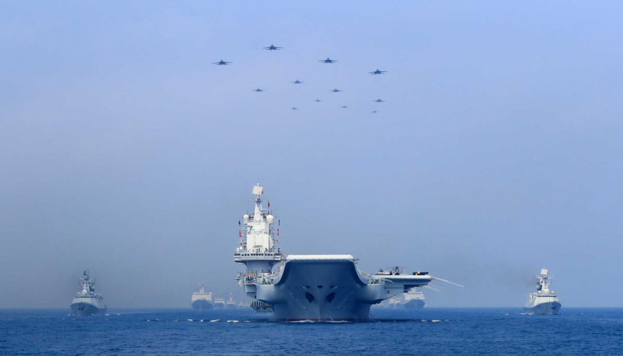 China's fighters fly over US warship! Is China sending a strong message?