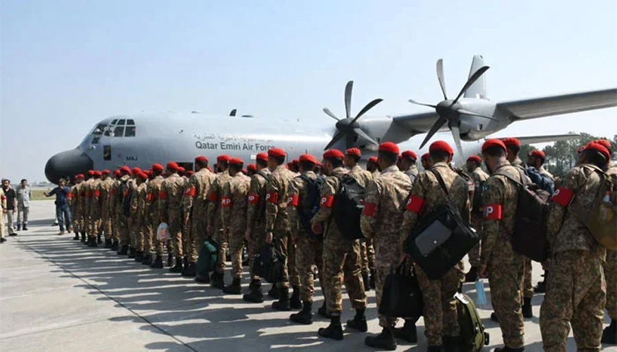 Pakistani Army soldiers leave for Qatar to provide security to FIFA World Cup 2022