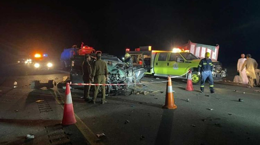 Saudi Arabia: 6 people, including 5 of family killed in Jizan road crash