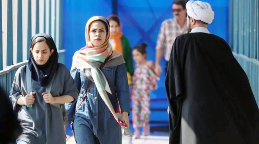 Iran installs cameras to find women not wearing hijab